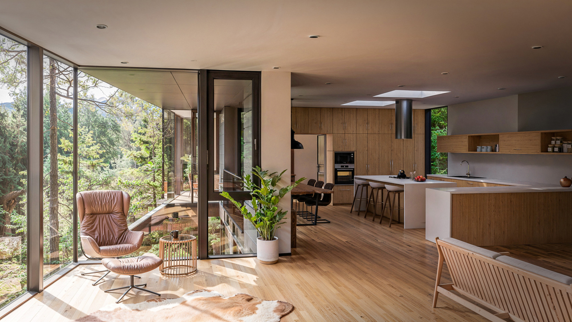 Royal Residence I, Interior