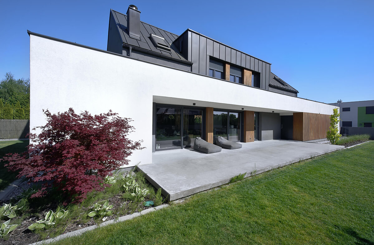 Modern Barn House in Tulce, Poland | STUDIO KONDE Design Office